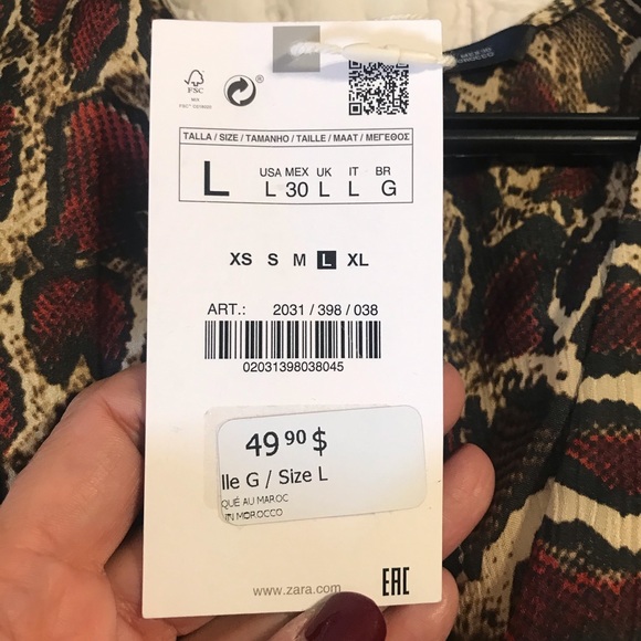 Zara Dress - Picture 2 of 3